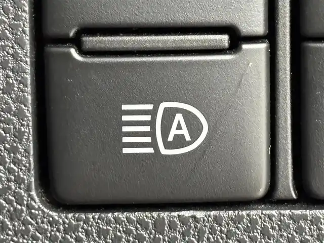 ダイハツ ミラ トコット G SA Ⅲ 福岡県 2019(平31)年 3.3万km ジューシーピンクM 純正ナビ／フルセグＴＶ　/パノラマモニター　/コーナーセンサー　/衝突被害軽減ブレーキ　/アイドリングストップ　/横滑り防止装置　/シートヒーター　/アダプティブドライビングビーム　/純正１４インチＡＷ　/ＬＥＤヘッドライト　/レベライザー