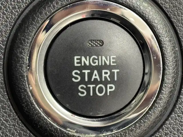 ダイハツ ミラ トコット G SA Ⅲ 福岡県 2019(平31)年 3.3万km ジューシーピンクM 純正ナビ／フルセグＴＶ　/パノラマモニター　/コーナーセンサー　/衝突被害軽減ブレーキ　/アイドリングストップ　/横滑り防止装置　/シートヒーター　/アダプティブドライビングビーム　/純正１４インチＡＷ　/ＬＥＤヘッドライト　/レベライザー