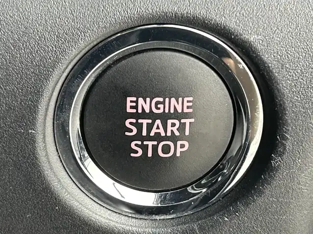 トヨタ ヴォクシー ZS 煌 福岡県 2019(平31)年 8.6万km ブラック 後席モニター　/純正９型ナビ　/ビルトインＥＴＣ　/前後ドラレコ　/クルーズコントロール　/衝突軽減ブレーキ　/レーンキープ　/アイドリングストップ　/両側電動スライドドア　/ＭＴモード付き　/純正１６インチＡＷ　/ＬＥＤ