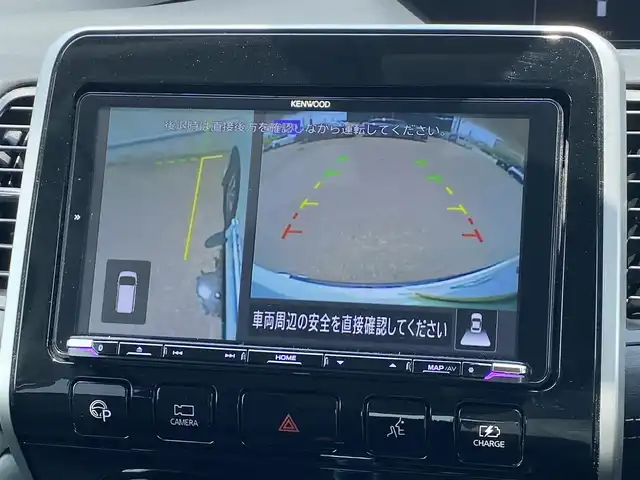 日産 セレナ e－パワー ハイウェイスター V 岐阜県 2018(平30)年 4.4万km ミントホワイトP セーフティパックB（OP）/・プロパイロット/・踏み間違い衝突防止アシスト/・標識検知機能/・インテリジェントパーキングアシスト/・インテリジェントルームミラー/・ふらつき警報/車線逸脱防止支援/・フロント＆バッククリアランスソナー/・電動Pブレーキ/オートブレーキホールド/・ヒーター付ドアミラー/ステアリングスイッチ/・カーテン＆サイドエアバッグ/前席シートヒーター/ステアリングヒーター（OP）/オートデュアルエアコン/リヤヒーターダクト（OP）/KENWOOD製9インチナビ/（フルセグTV/CD/DVD/Bluetooth）/全周囲カメラ/全方位運転支援システム/ハンズフリー両側パワースライドドア/2列目・3列目USB電源ソケット/純正15インチAW/純正フロアマット/ドアバイザー/ETC/スマートキー×2