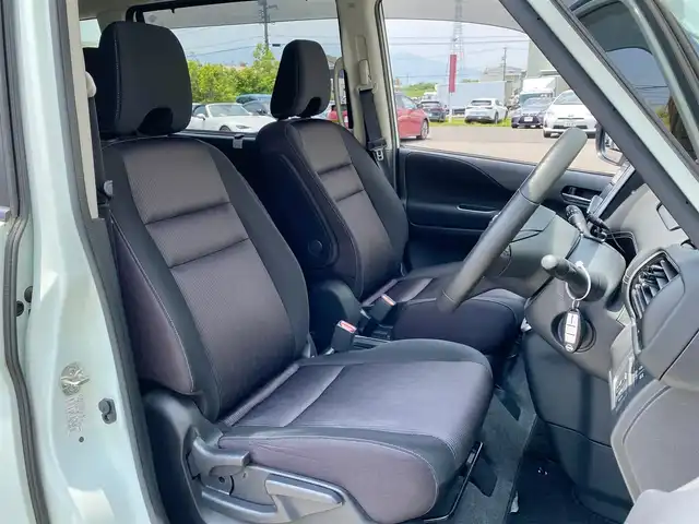 日産 セレナ e－パワー ハイウェイスター V 岐阜県 2018(平30)年 4.4万km ミントホワイトP セーフティパックB（OP）/・プロパイロット/・踏み間違い衝突防止アシスト/・標識検知機能/・インテリジェントパーキングアシスト/・インテリジェントルームミラー/・ふらつき警報/車線逸脱防止支援/・フロント＆バッククリアランスソナー/・電動Pブレーキ/オートブレーキホールド/・ヒーター付ドアミラー/ステアリングスイッチ/・カーテン＆サイドエアバッグ/前席シートヒーター/ステアリングヒーター（OP）/オートデュアルエアコン/リヤヒーターダクト（OP）/KENWOOD製9インチナビ/（フルセグTV/CD/DVD/Bluetooth）/全周囲カメラ/全方位運転支援システム/ハンズフリー両側パワースライドドア/2列目・3列目USB電源ソケット/純正15インチAW/純正フロアマット/ドアバイザー/ETC/スマートキー×2