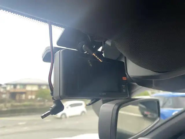 プジョー ３００８ GT ハイブリッド4 福岡県 2022(令4)年 1.4万km パールⅡ ・サンルーフ/・アクティブクルーズコントロール/・純正メモリーナビ/USB/Bluetooth/AppleCarPlay/・全方位カメラ/・ハーフレザーシート/シートヒーター/・社外前後ドライブレコーダー/・フルセグ/・社外ETC/・純正18AW/・プッシュスタート/・パーキングアシスト/・スマートキー/・スペアキー/・運転席パワーシート/・レーンキープアシスト/・オートライト/・LEDライト/・保証書