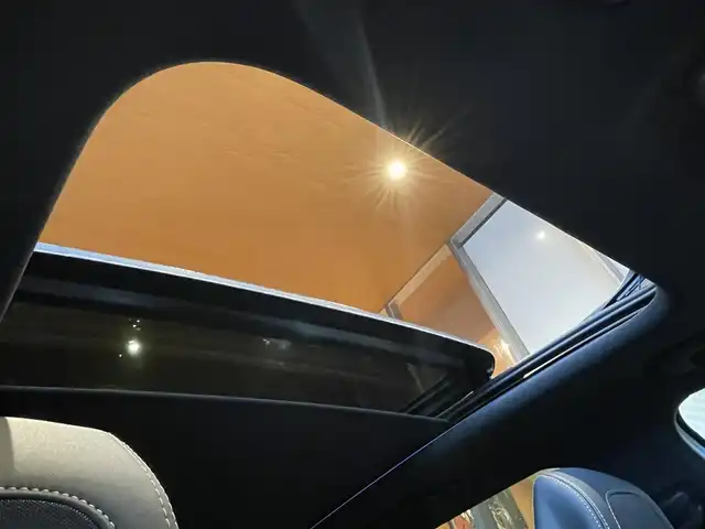 プジョー ３００８ GT ハイブリッド4 高知県 2022(令4)年 1.4万km パールⅡ ・サンルーフ/・アクティブクルーズコントロール/・純正メモリーナビ/USB/Bluetooth/AppleCarPlay/・全方位カメラ/・ハーフレザーシート/シートヒーター/・社外前後ドライブレコーダー/・フルセグ/・社外ETC/・純正18AW/・プッシュスタート/・パーキングアシスト/・スマートキー/・スペアキー/・運転席パワーシート/・レーンキープアシスト/・オートライト/・LEDライト/・保証書