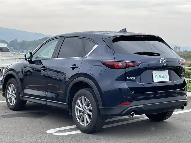 マツダ ＣＸ－５ XD スマートエディション 佐賀県 2022(令4)年 2.3万km ディープクリスタルブルーマイカ 純正8.8インチメモリナビ/・フルセグTV/AM/FM/USB/Bluetooth/360°ビューモニター/ヘッドアップディスプレイ/前後ドライブレコーダー/ETC/電子パーキングブレーキ/AUTO HOLD機能/革巻きステアリング/ステアリングリモコン/マツダレーダークルーズコントロール/車線逸脱警報システム（LDWS）/スマートブレーキサポート（SBS）/ブラインドスポットモニタリング（BSM）/前後パーキングセンサー/純正17インチアルミホイール/純正LEDヘッドライト/純正フロアマット/純正ドアバイザ―/ウィンカーミラー/スペアキー１本