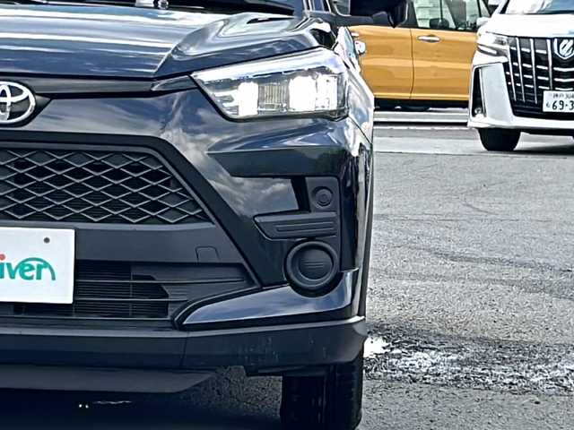 トヨタ ライズ G 山梨県 2022(令4)年 2.5万km ブラックマイカメタリック 純正メモリナビ/フルセグTV　BT/バックカメラ/ビルトインETC/スマートアシスト/前後コーナーセンサー/BSM/RCTA/ライトレベライザー/オートライト/ウインカーミラー/スマートキー/純正15インチAW