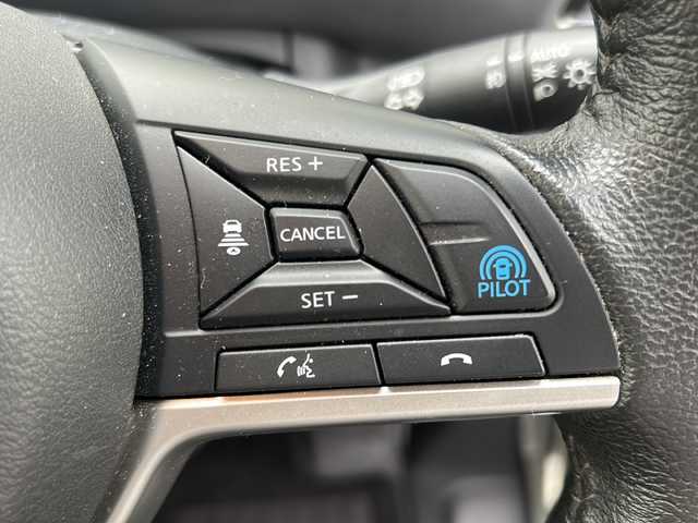 日産 セレナ ハイウェイスター V 栃木県 2021(令3)年 7.9万km ナイトベールパープル 純正SDナビ/Bluetooth CD DVD /TV フルセグ/アラウンドビューモニター/デジタルインナーミラー/ブラインドスポットモニター/ドアバイザー/プロパイロット/コーナーセンサー/レーンキープアシスト/LEDヘッドライト/オートライト/衝突被害軽減システム/標識表示システム/オートブレーキホールド/ハンズフリーオートスライドドア/追従式クルーズコントロール/ETC/ドライブレコーダー/純正16インチアルミホイール/保証書/取扱説明書/記録簿