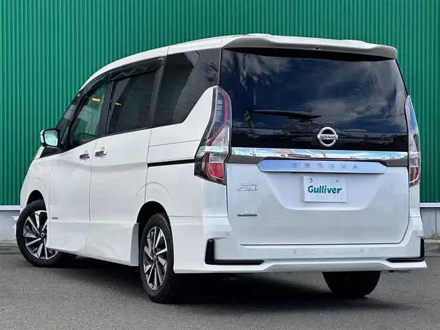 日産 セレナ ハイウェイスター V 宮城県 2021(令3)年 7.9万km ブリリアントホワイトパール セーフティパックA/・SRSエアバッグ（サイド/カーテン）/・インテリジェントアラウンドビューモニター/・インテリジェントルームミラー/・ふらつき警報/・ヒーター付ドアミラー/リアオートエアコン/3列目ヒーターダクト/＝＝＝/インテリジェントエマージェンシーブレーキ/後側方車両検知警報/後側方衝突防止支援システム/後退時車両検知警報/前方衝突予測警報/踏み間違い衝突防止アシスト/車線逸脱警報/車線逸脱防止支援システム/標識検知警報/コーナーセンサー/純正10インチナビ/・CD/DVD/・Blu-ray/・Bluetooth/・フルセグTV/ビルトインETC/ドライブレコーダー/ハンズフリーパワースライドドア（両側）/革巻きステアリング/ステアリングスイッチ/電動パーキングブレーキ/ブレーキホールド/LEDヘッドランプ/フォグランプ/オートライト/スマートキー＆プッシュスタート/電動格納ミラー/純正16インチAW/純正フロアマット/純正ドアバイザー/Wエアバッグ