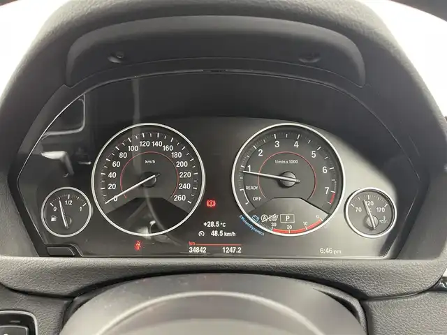 ＢＭＷ ４２０ｉ グランクーペ Mスポーツ 大分県 2015(平27)年 3.5万km アルピンホワイトⅢ 純正ナビ/（ＣＤ・ＤＶＤ・ＢＴ・ＵＳＢ・ＡＵＸ）/社外エアロ/（フロントリップ/トランクスポイラー）/バックカメラ/インテリジェントセーフティ/・衝突警告・歩行者警告・車線逸脱警告/アダクティブクルーズコントロール/前席パワーシート/・Ｄ席メモリー機能付き/マニュアルモード付/パドルシフト/ミラー一体型ＥＴＣ/アイドリングストップ/プッシュスタート/キセノンヘッドライト/社外マフラー（３ＤＤｅｓｉｇｎ）/社外19インチＡＷ（ラグジーヘインズ）/保証書・取扱説明書/スペアキー