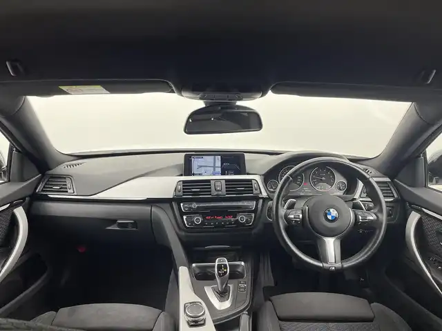 ＢＭＷ ４２０ｉ グランクーペ Mスポーツ 大分県 2015(平27)年 3.5万km アルピンホワイトⅢ 純正ナビ/（ＣＤ・ＤＶＤ・ＢＴ・ＵＳＢ・ＡＵＸ）/社外エアロ/（フロントリップ/トランクスポイラー）/バックカメラ/インテリジェントセーフティ/・衝突警告・歩行者警告・車線逸脱警告/アダクティブクルーズコントロール/前席パワーシート/・Ｄ席メモリー機能付き/マニュアルモード付/パドルシフト/ミラー一体型ＥＴＣ/アイドリングストップ/プッシュスタート/キセノンヘッドライト/社外マフラー（３ＤＤｅｓｉｇｎ）/社外19インチＡＷ（ラグジーヘインズ）/保証書・取扱説明書/スペアキー