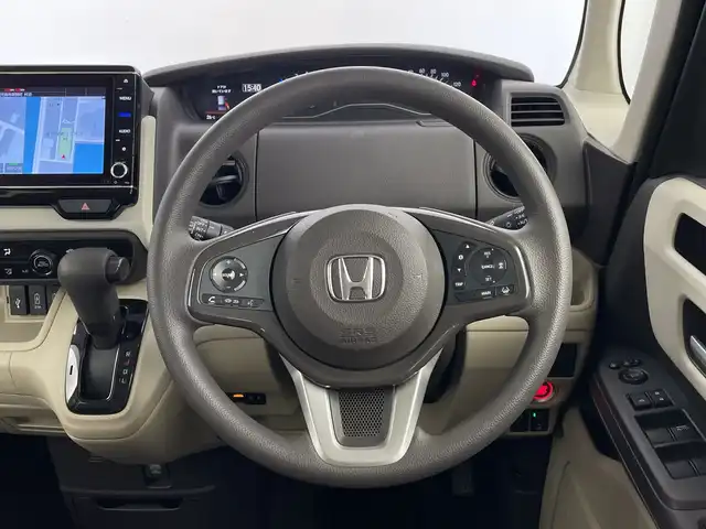 ホンダ Ｎ ＢＯＸ G L ホンダセンシング 鹿児島県 2020(令2)年 4.9万km プラチナホワイトパール ホンダセンシング/純正9インチナビ/BTオーディオ/CD/DVD/FM/AM/純正ビルトインETC/左パワースライドドア/テレビキャンセラー/ステアリングリモコン/レーダークルーズコントロール/レーンキープアシスト/純正前後ドラレコ/前席シートヒーター/スペアキ－/アイドリングストップ/純正フリップダウンおニター/バックカメラ/純正フロアマット/純正ドアバイザー