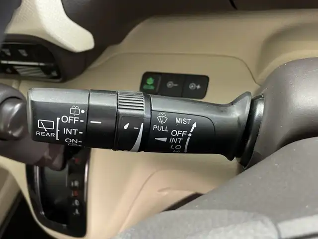 ホンダ Ｎ ＢＯＸ G L ホンダセンシング 鹿児島県 2020(令2)年 4.9万km プラチナホワイトパール ホンダセンシング/純正9インチナビ/BTオーディオ/CD/DVD/FM/AM/純正ビルトインETC/左パワースライドドア/テレビキャンセラー/ステアリングリモコン/レーダークルーズコントロール/レーンキープアシスト/純正前後ドラレコ/前席シートヒーター/スペアキ－/アイドリングストップ/純正フリップダウンおニター/バックカメラ/純正フロアマット/純正ドアバイザー