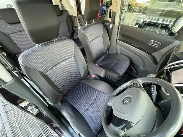 スズキ ソリオ バンディット 東京都 2013(平25)年 5.6万km ミステリアスバイオレットパール イクリプスナビ/＜フルセグ/CD/DVD/SD＞/バックカメラ/両側パワースライドドア/前後ドラレコ/ＵＳＢ入力端子/フォグランプ/ＨＩＤヘッドライト　/純正フロアマット/ドアバイザー/プッシュスタート/スマートキー