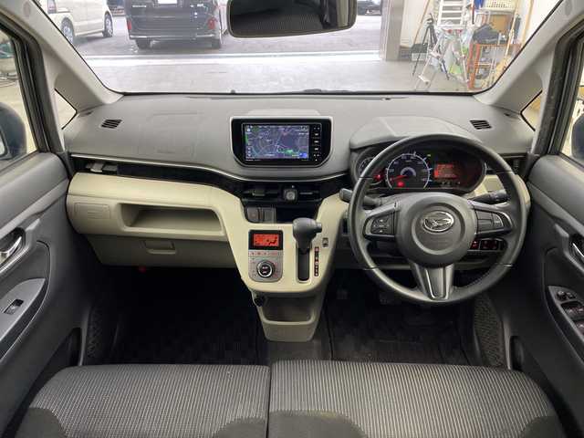 ダイハツ ムーヴ X リミテッドⅡ SAⅢ 兵庫県 2020(令2)年 3.1万km ブライトシルバーメタリック ・社外ナビ/・Bluetooth/CD/DVD/SD/TV/AM/FM/・バックカメラ/・スマートアシストIII/・衝突軽減ブレーキ/・オートマチックハイビーム/・ヘッドライトレベライザー/・アイドリングストップ/・運転席シートヒーター/・革巻きステアリング/・ステアリングスイッチ/・電動格納ミラー/・ドアバイザー/・LEDヘッドライト/・純正アルミホイールタイヤ/・プッシュスタート/・スマートキー/・保証書