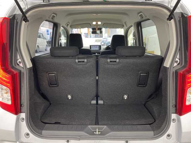 ダイハツ ムーヴ X リミテッドⅡ SAⅢ 兵庫県 2020(令2)年 3.1万km ブライトシルバーメタリック ・社外ナビ/・Bluetooth/CD/DVD/SD/TV/AM/FM/・バックカメラ/・スマートアシストIII/・衝突軽減ブレーキ/・オートマチックハイビーム/・ヘッドライトレベライザー/・アイドリングストップ/・運転席シートヒーター/・革巻きステアリング/・ステアリングスイッチ/・電動格納ミラー/・ドアバイザー/・LEDヘッドライト/・純正アルミホイールタイヤ/・プッシュスタート/・スマートキー/・保証書