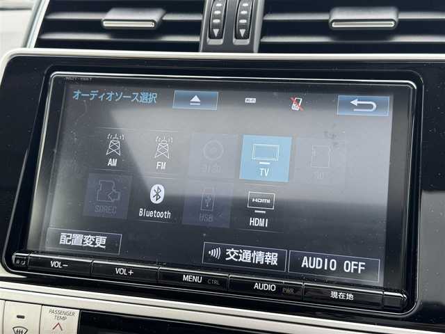 トヨタ ランドクルーザー プラド TX Lパッケージ 滋賀県 2022(令4)年 3.1万km ホワイトパールクリスタルシャイン 禁煙車/純正ナビ/（BT/SD/HDMI/フルセグ）/サンルーフ/エアロ（F・R）/ビルトインETC/前方ドライブレコーダー/運転席・助手席パワーシート/運転席・助手席シートヒーター/運転席・助手席エアーシート/トヨタセーフティセンス/・プリクラッシュセーフティ/・レーンディパーチャーアラート（LDA）/・レーダークルーズコントロール（ブレーキ制御付）/・ロードサインアシスト（RSA）/・オートマチックハイビーム（AHB）/・インテリジェントクリアランスソナー（パーキングサポートブレーキ）/・VSC（車両安定性制御システム）/LEDヘッドライト/フォグランプ/ルーフレール/ウッドパネル