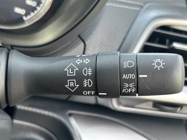 スバル フォレスター ハイブリッド アドバンス 兵庫県 2021(令3)年 1.7万km 茶 ディーラーOPナビ/BTオーディオ/CD/DVD再生機能/フルセグテレビ/デジタルインナーミラー/シートヒーター/ハンドルヒーター/ETC/純正ドライブレコーダー/レーダークルーズコントロール/LEDヘッドライト/ルーフレール