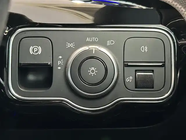 メルセデス・ベンツ ＣＬＡ２００ｄ Sブレーク AMGライン 愛知県 2020(令2)年 5.9万km ジュピターレッド 純正メモリナビ/フルセグテレビ/360°カメラ/アイドリングストップ/パノラミックスライディングルーフ/前後ドライブレコーダー/ヘッドアップディスプレイ/ＬＥＤヘッドライト/ハーフレザーシート/前席（パワーシート、メモリー付き、ヒーター）/パワーバックドア/プッシュスタート/ETC2/0