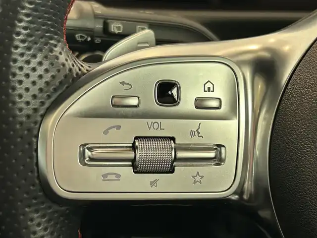 メルセデス・ベンツ ＣＬＡ２００ｄ Sブレーク AMGライン 愛知県 2020(令2)年 5.9万km ジュピターレッド 純正メモリナビ/フルセグテレビ/360°カメラ/アイドリングストップ/パノラミックスライディングルーフ/前後ドライブレコーダー/ヘッドアップディスプレイ/ＬＥＤヘッドライト/ハーフレザーシート/前席（パワーシート、メモリー付き、ヒーター）/パワーバックドア/プッシュスタート/ETC2/0
