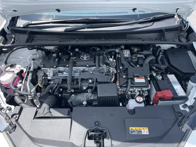トヨタ プリウス X 滋賀県 2023(令5)年 1.3万km スーパーホワイトⅡ 純正ナビ/(Bluetooth/フルセグ/CD/DVD/AM/FM)/トヨタセーフティーセンス/・プリクラッシュセーフティ/・レーダークルーズコントロール/・標識認識/・オートハイビーム/LEDオートライト/クリアランスソナー/後方車接近告知/ブラインドスポットモニター/電動パーキング/ブレーキホールド/ビルトインETC/ドライブレコーダー/USB/100V電源