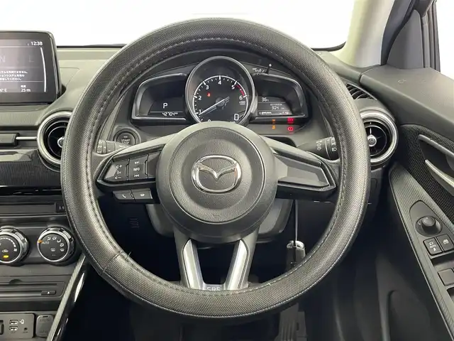 マツダ マツダ２ XD プロアクティブ 大分県 2019(令1)年 4.3万km ディープクリスタルブルーマイカ 衝突軽減ブレーキ/レーンアシスト/前後クリアランスソナー/純正ナビ/（フルセグ/CD/DVD/Bluetooth/AM/FM)/ETC/前後ドライブレコーダー/前席シートヒーター/バックカメラ/ヘッドアップディスプレイ/ステアリングスイッチ/スマートキー・プッシュスタート/オートライト/純正アルミホイール/保証書・取扱説明書