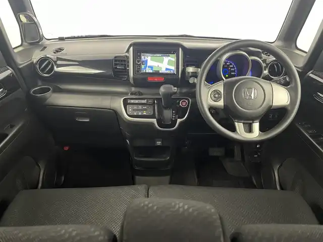 ホンダ Ｎ ＢＯＸ 2トーン カスタム SSパッケージ 埼玉県 2015(平27)年 5.9万km スマートブラック 社外ナビ　/　AM/FM/CD/DVD/BT /バックカメラ　/両側パワースライドドア　/前後ドライブレコーダー　/横滑り防止システム　/ステアリングリモコン/純正アルミホイール　/フロアマット　/フォグランプ　/キセノンヘッドライト/オートライト/ウィンカーミラー/ドアバイザー　/プッシュスタート/スマートキー