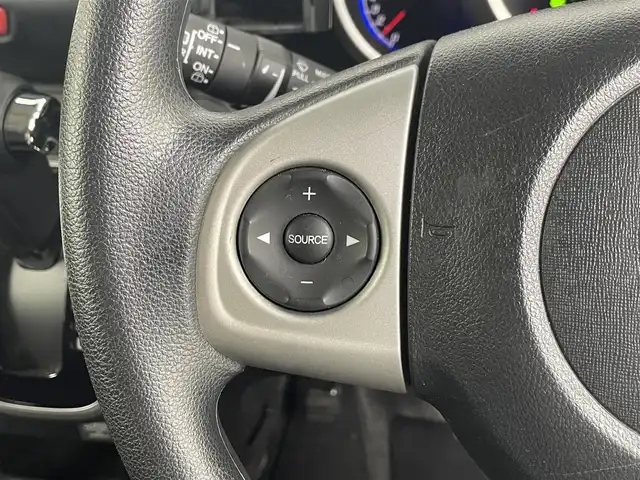 ホンダ Ｎ ＢＯＸ 2トーン カスタム SSパッケージ 埼玉県 2015(平27)年 5.9万km スマートブラック 社外ナビ　/　AM/FM/CD/DVD/BT /バックカメラ　/両側パワースライドドア　/前後ドライブレコーダー　/横滑り防止システム　/ステアリングリモコン/純正アルミホイール　/フロアマット　/フォグランプ　/キセノンヘッドライト/オートライト/ウィンカーミラー/ドアバイザー　/プッシュスタート/スマートキー