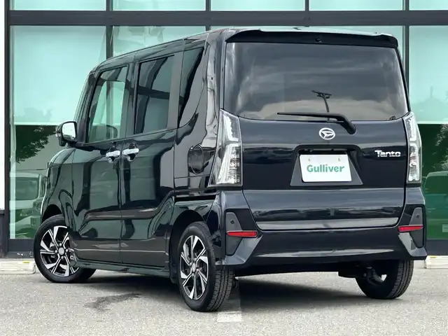 ダイハツ タント カスタム X 和歌山県 2019(令1)年 2.7万km パールブラック 社外7インチナビ（MDV-S708W)/全方位カメラ/フルセグTV/衝突軽減ブレーキ/前後コーナーセンサー/レーンキープアシスト/オートライト/前後ドラレコ/両側パワスラ/ビルトインETC/ステリモ/後席ロール式サンシェード/LEDヘッドライト/電格ミラー