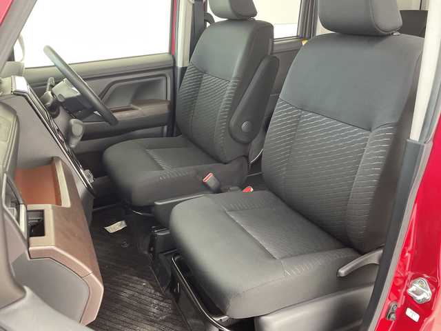 トヨタ タンク G S 沖縄県 2017(平29)年 6万km マゼンタベリーマイカM 純正ナビ（NSCD-W66）/（フルセグTV　CD　Bluetooth　SD）/クルーズコントロール/プッシュスタート/スマートキー/アイドリングストップ/両側パワースライドドア/オートライト/オートエアコン/純正フロアマット