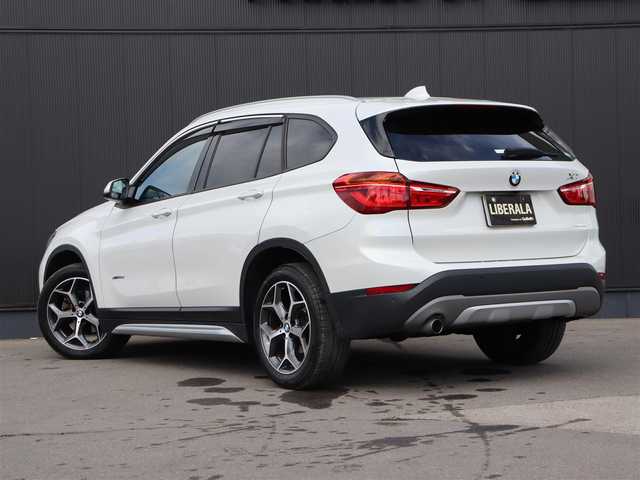 ＢＭＷ Ｘ１ xDrive 18d xライン 長野県 2018(平30)年 4.9万km パール ハーフレザーシート　/純正ナビ　/バックカメラ　/ヘッドアップＤ　/ＡＣＣ　/衝突軽減Ｂ　/レーンディパチャーＷ　/パーキングアシスト　/コンフォートアクセス　/シートヒーター　/パワーバックドア　/純正１８ＡＷ