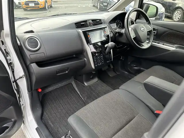 日産 デイズ ハイウェイスターX 群馬県 2014(平26)年 3.3万km ホワイトパール 純正ナビ（MC314D-W)/・CD/DVD/SD/・AUX/BT/バックカメラ/スマートキー/プッシュスタート/オートエアコン/アイドリングストップ/ウィンカーミラー/フォグライト/純正アルミ14インチ/革巻き付ステアリング/スペアキー1本/前後ドライブレコーダー/ETC