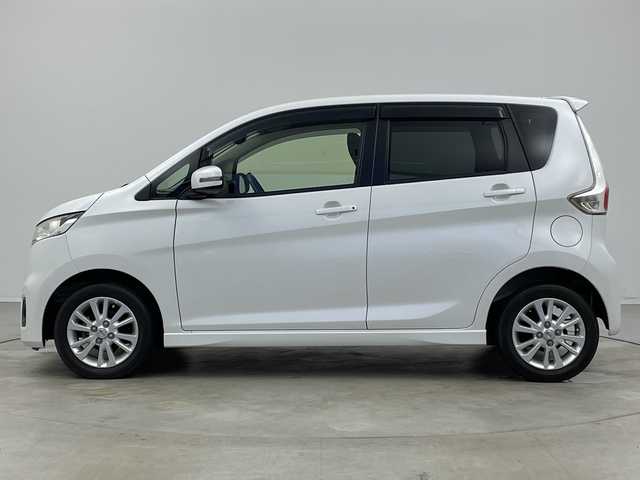 日産 デイズ ハイウェイスターX 新潟県 2014(平26)年 3.3万km ホワイトパール 純正ナビ（MC314D-W)/・CD/DVD/SD/・AUX/BT/バックカメラ/スマートキー/プッシュスタート/オートエアコン/アイドリングストップ/ウィンカーミラー/フォグライト/純正アルミ14インチ/革巻き付ステアリング/スペアキー1本/前後ドライブレコーダー/ETC