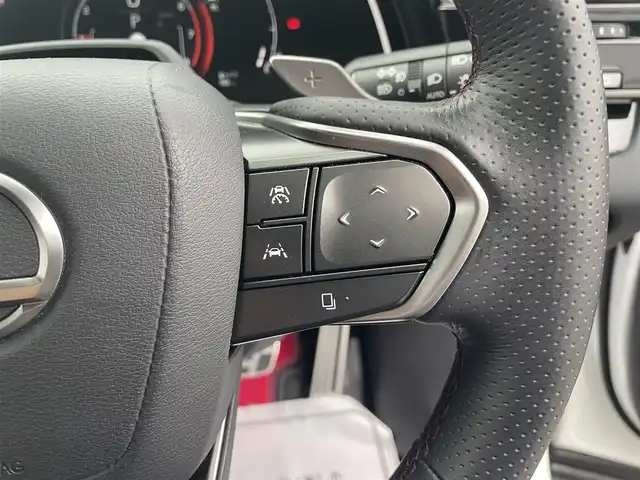 レクサス ＲＸ 350 Fスポーツ 神奈川県 2024(令6)年 0.9万km ホワイトノーヴァガラスフレーク 外装Fスポーツパフォーマンス仕様/オレンジキャリパー/社外グリル/14インチタッチディスプレイ/・ナビゲーション/・Bluetooth/・AppleCarPlay・AndroidAuto/・フルセグTV/・パノラミックビューモニター/純正21インチAW/運転支援システム/・プリクラッシュセーフティ/・レーントレーシングアシスト/・レーダークルーズコントロール/・ブラインドスポットモニター/・リアトラフィックアラート/・パーキングサポートブレーキ/ビルトイン２．０ETC/Fスポ専用革シート/・前席シートヒーター/・前席ベンチレーター/・前席パワーシート/スマートキーX2