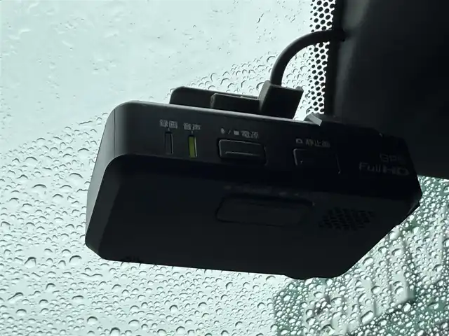 日産 ノート e－パワー X 千葉県 2017(平29)年 2万km ダークメタルグレー 純正SDナビ/　(CD/DVD/SD/AUX/Bluetooth)/フルセグTV/アラウンドビューモニター/ドライブレコーダー/ETC/ステアリングスイッチ/エマージェンシーブレーキ/車線逸脱警報/インテリジェントルームミラー/前後コーナーセンサー/オートライト/LEDヘッドライト/ウィンカー付き電動格納ミラー/ドアバイザー/純正フロアマット