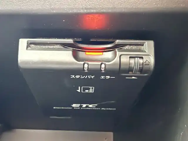 日産 ノート e－パワー X 千葉県 2017(平29)年 2万km ダークメタルグレー 純正SDナビ/　(CD/DVD/SD/AUX/Bluetooth)/フルセグTV/アラウンドビューモニター/ドライブレコーダー/ETC/ステアリングスイッチ/エマージェンシーブレーキ/車線逸脱警報/インテリジェントルームミラー/前後コーナーセンサー/オートライト/LEDヘッドライト/ウィンカー付き電動格納ミラー/ドアバイザー/純正フロアマット