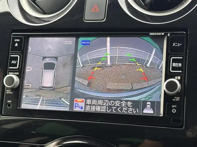 日産 ノート e－パワー X 千葉県 2017(平29)年 2万km ダークメタルグレー 純正SDナビ/　(CD/DVD/SD/AUX/Bluetooth)/フルセグTV/アラウンドビューモニター/ドライブレコーダー/ETC/ステアリングスイッチ/エマージェンシーブレーキ/車線逸脱警報/インテリジェントルームミラー/前後コーナーセンサー/オートライト/LEDヘッドライト/ウィンカー付き電動格納ミラー/ドアバイザー/純正フロアマット