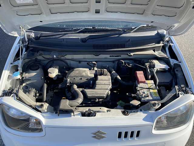 スズキ アルト L 山口県 2016(平28)年 7.2万km スペリアホワイト 純正CDチューナー/　AM/FM/AUX/リモコンキー/前席シートヒーター/アイドリングストップ/横滑り防止装置/ヘッドライトレベライザー/マニュアルエアコン/エネチャージ/純正ホイールキャップ/保証書・取説/スペアキー1本