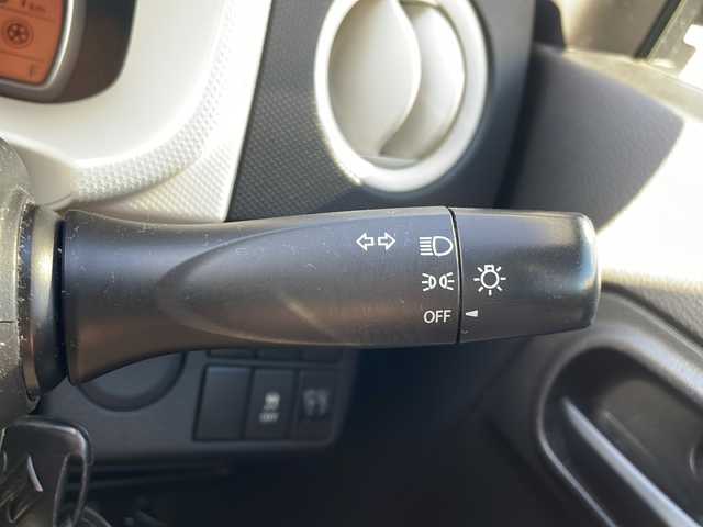 スズキ アルト L 山口県 2016(平28)年 7.2万km スペリアホワイト 純正CDチューナー/　AM/FM/AUX/リモコンキー/前席シートヒーター/アイドリングストップ/横滑り防止装置/ヘッドライトレベライザー/マニュアルエアコン/エネチャージ/純正ホイールキャップ/保証書・取説/スペアキー1本