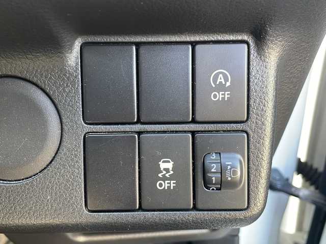 スズキ アルト L 山口県 2016(平28)年 7.2万km スペリアホワイト 純正CDチューナー/　AM/FM/AUX/リモコンキー/前席シートヒーター/アイドリングストップ/横滑り防止装置/ヘッドライトレベライザー/マニュアルエアコン/エネチャージ/純正ホイールキャップ/保証書・取説/スペアキー1本