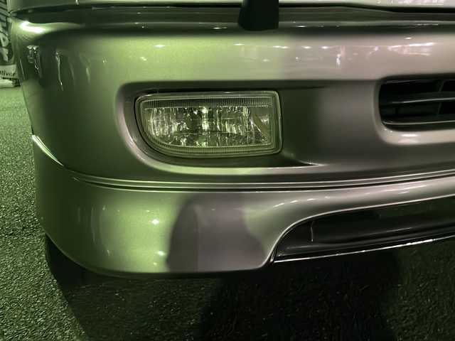 トヨタ ランドクルーザー VX－LTD 京都府 1999(平11)年 10.3万km ウォームシルバーM メーカーOPナビ/・CD/AM/FM/カセット/ETC/サンルーフ/ルーフレール/電格ミラー/サマータイヤアルミホイール付き4セット車載/純正フロアマット/純正ドアバイザー
