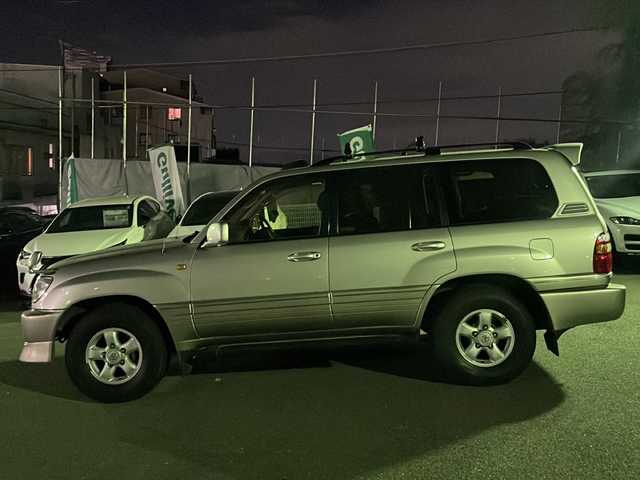 トヨタ ランドクルーザー VX－LTD 京都府 1999(平11)年 10.3万km ウォームシルバーM メーカーOPナビ/・CD/AM/FM/カセット/ETC/サンルーフ/ルーフレール/電格ミラー/サマータイヤアルミホイール付き4セット車載/純正フロアマット/純正ドアバイザー