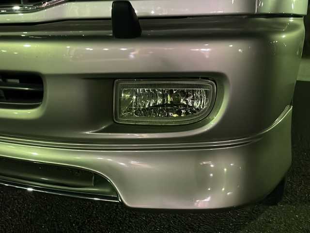 トヨタ ランドクルーザー VX－LTD 京都府 1999(平11)年 10.3万km ウォームシルバーM メーカーOPナビ/・CD/AM/FM/カセット/ETC/サンルーフ/ルーフレール/電格ミラー/サマータイヤアルミホイール付き4セット車載/純正フロアマット/純正ドアバイザー