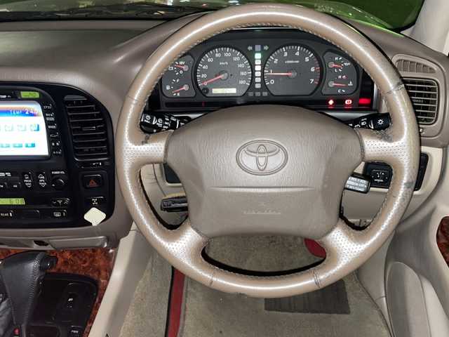 トヨタ ランドクルーザー VX－LTD 京都府 1999(平11)年 10.3万km ウォームシルバーM メーカーOPナビ/・CD/AM/FM/カセット/ETC/サンルーフ/ルーフレール/電格ミラー/サマータイヤアルミホイール付き4セット車載/純正フロアマット/純正ドアバイザー