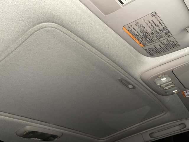 トヨタ ランドクルーザー VX－LTD 京都府 1999(平11)年 10.3万km ウォームシルバーM メーカーOPナビ/・CD/AM/FM/カセット/ETC/サンルーフ/ルーフレール/電格ミラー/サマータイヤアルミホイール付き4セット車載/純正フロアマット/純正ドアバイザー