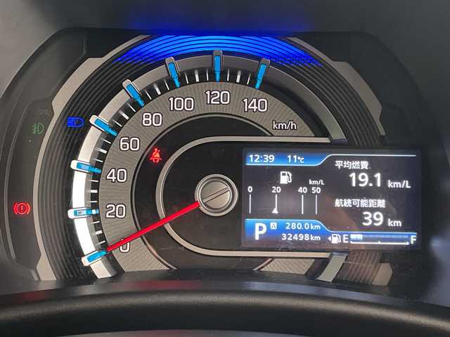 スズキ ハスラー Jスタイル 愛知県 2022(令4)年 3.3万km デニムブルー ガンメタリック 2トーン 社外SDナビ/（BT／AM／FM／DVD/CD/HDMI)/バックカメラ/シートヒーター（運転席＋助手席）/衝突軽減システム/LEDヘッドライト/フォグライト/ルーフレール/ビルトインETC/スペアキー　一本/保証書/取り扱い説明書