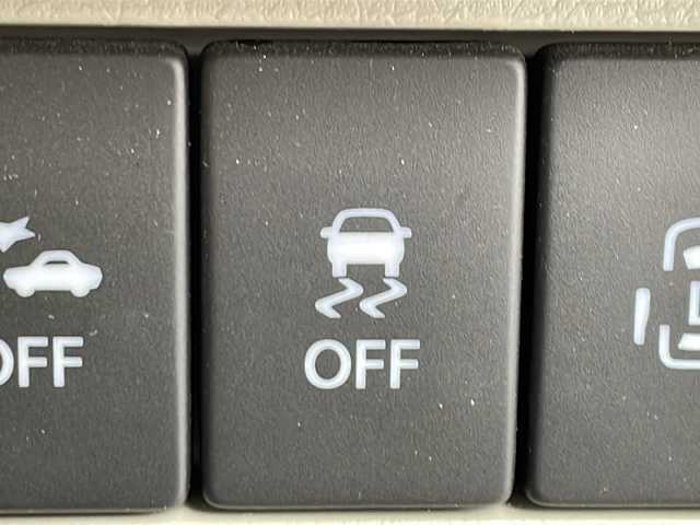 スズキ エブリィ ワゴン PZターボ スペシャル 道北・旭川 2021(令3)年 4.3万km クールカーキPM /ワンオーナー//４ＷＤ・ターボ//スマートキー//両側パワースライドドア//左側オートステップ//純正ＳＤナビ//ＣＤ・ＤＶＤ・ＳＤ・ＢＴ・フルセグ//バックカメラ//デュアルカメラブレーキサポート//先行車発進お知らせ//ハイビームアシスト//前後誤発進抑制機能//車線逸脱警報//後退時ブレーキサポート//ステアリングリモコン//Ｄ席ヒーター//ミラーヒーター//ＬＥＤヘッドライト//オートライト//フォグライト//社外前後ドライブレコーダー//社外１４インチアルミ冬タイヤ//純正14インチアルミ夏タイヤ積込//保証書//スペアキー×１