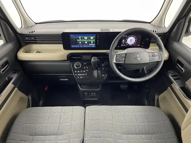 三菱 デリカミニ T 埼玉県 2026(令8)年 0.1千km アイボリーⅡ 届出済未使用車/マイパイロット/純正９インチディスプレイオーディオ/Bluetooth/USB/HDSMI/ｅアシスト/マルチアラウンドモニター/ＢＳＩ/レーダークルーズコントロール/シートヒーター/ステアリングヒーター/ルーフレール/ハーフレザーシート/両側パワースライドドア/純正アルミホイール/オートハイビーム/LEDヘッドライト
