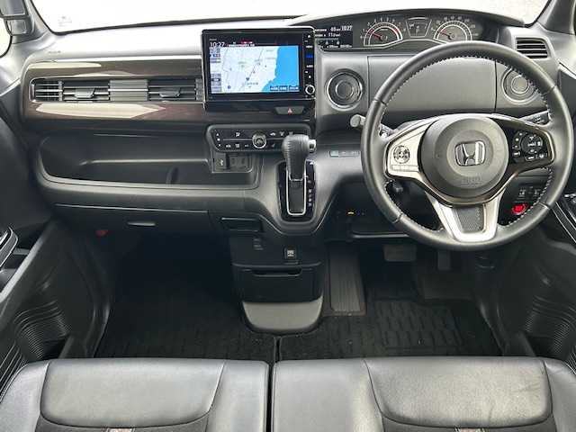 ホンダ Ｎ ＢＯＸ カスタム G L ターボ ホンダセンシング 茨城県 2020(令2)年 3.5万km プラチナホワイトパール 純正ナビ/フルセグTV/バックカメラ/applecarplay/シートヒーター/クリアランスソナー/両側パワースライドドア/ETC/ドラレコ/パドルシフト/純正15インチAW/LEDヘッドライト