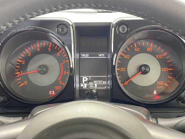 スズキ ジムニー XC 千葉県 2022(令4)年 4.1万km ブルーイッシュブラックパール3 KENWOODメモリナビ/BT フルセグTV CD DVD/バックカメラ/前席シートヒーター/衝突軽減ブレーキ/レーンキープアシスト/横滑り防止機能/LEDヘッドライト/オートライト/純正アルミホイール/純正フロアマット/ステアリングスイッチ/プッシュスタート/スマートキー