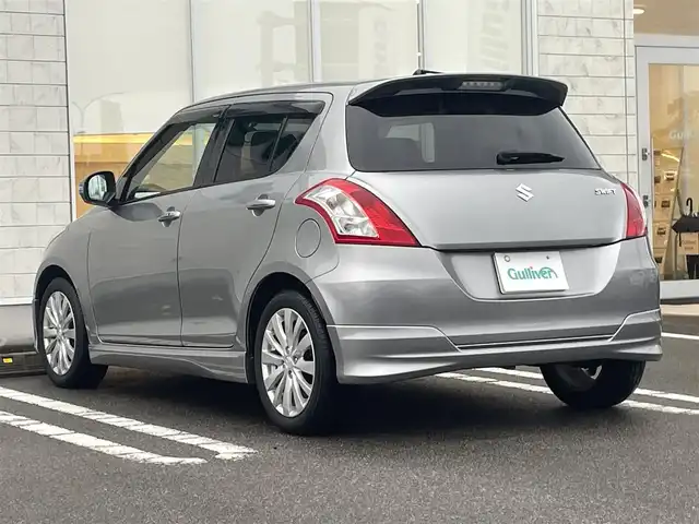 スズキ スイフト RS 宮崎県 2012(平24)年 8.7万km プレミアムシルバーメタリック 社外SDナビ（AVIC－MRZ09）/　AM FM CD DVD TV BT/ETC車載器/フォグランプ/純正エアロ/プッシュスタート/スマートキー/電動格納ミラー/ウィンカーミラー