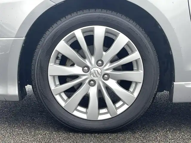 スズキ スイフト RS 宮崎県 2012(平24)年 8.7万km プレミアムシルバーメタリック 社外SDナビ（AVIC－MRZ09）/　AM FM CD DVD TV BT/ETC車載器/フォグランプ/純正エアロ/プッシュスタート/スマートキー/電動格納ミラー/ウィンカーミラー